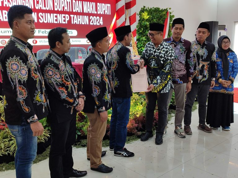 KPU Sumenep Serahkan SK Penetapan Calon Terpilih Pilkada 2024 ke DPRD